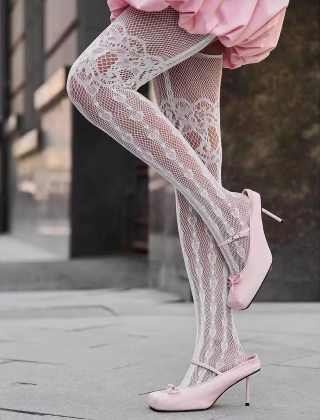 Women’s White Floral Lace Fishnet Thigh-High Stockings – Sheer Stretch Patterned Hosiery